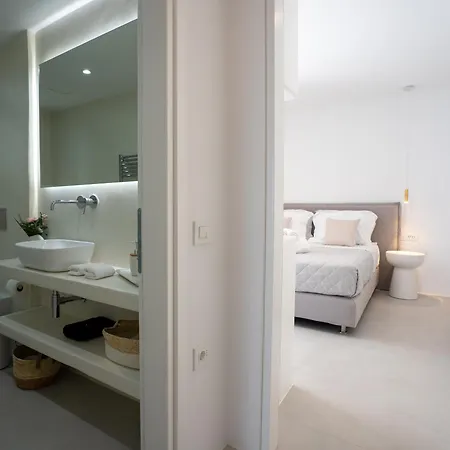 Willa Paros Breeze Luxury