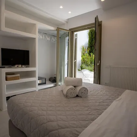 Paros Breeze Luxury *