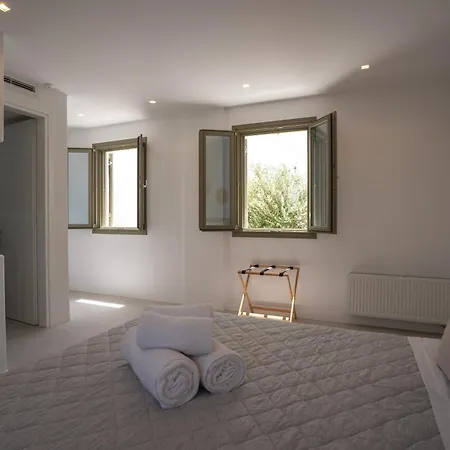 Paros Breeze Luxury *