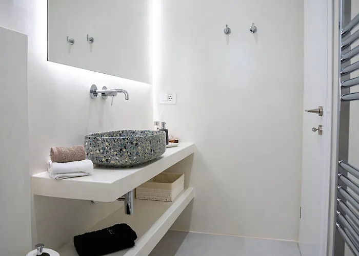 Paros Breeze Luxury فيلة